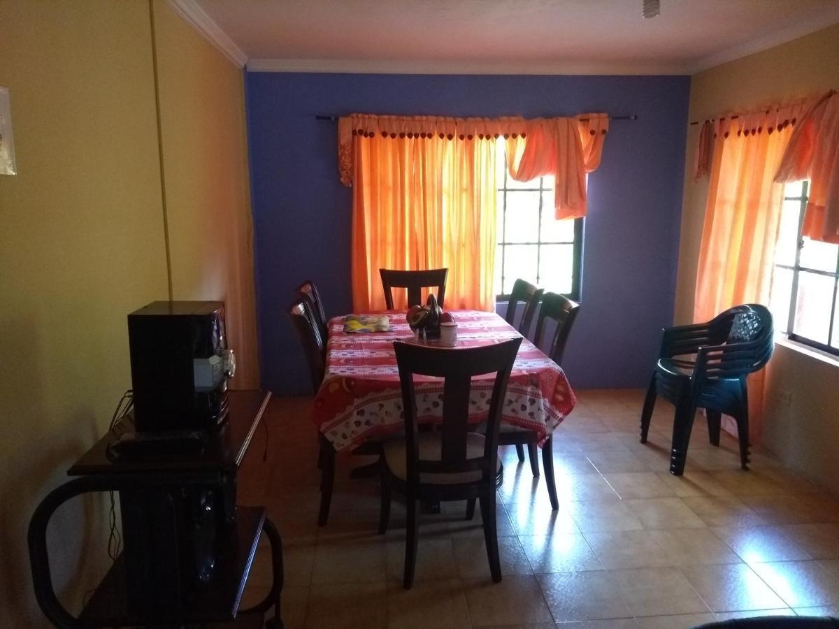 Posada Nativa Miss Casira San Andrés المظهر الخارجي الصورة